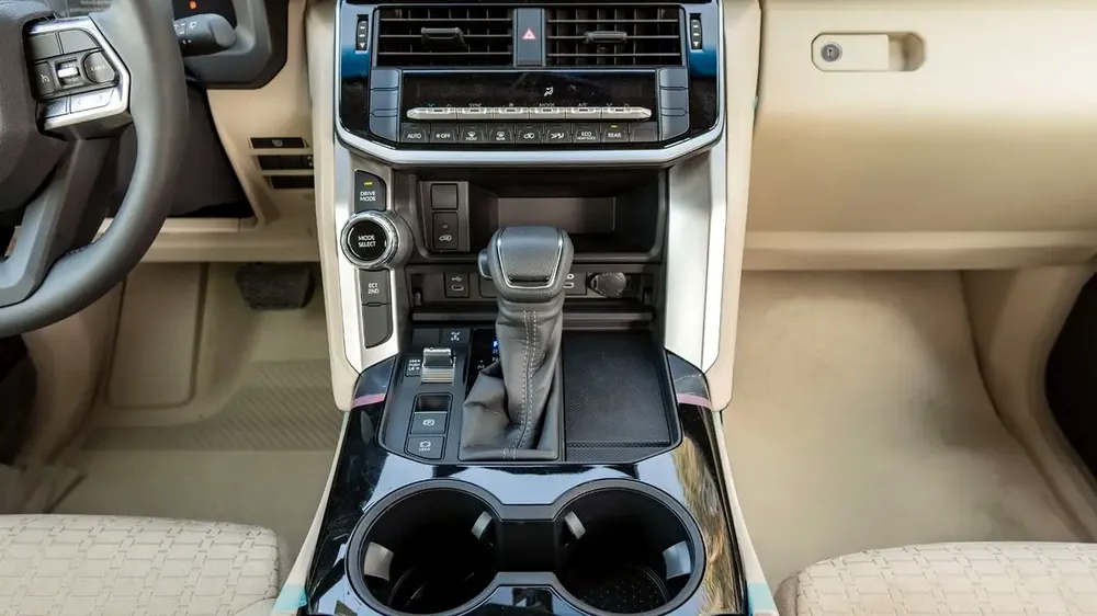 2026 Toyota Land Cruiser GXR 3.5L AT Petrol (Basic) - Image 14