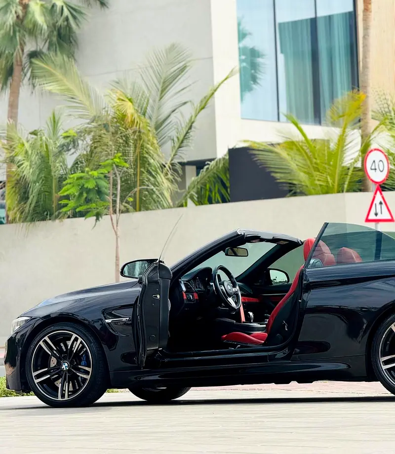 2018 BMW M4 CONVERTIBLE GCC SPECS IN EXCELLENT CONDITION - Image 10