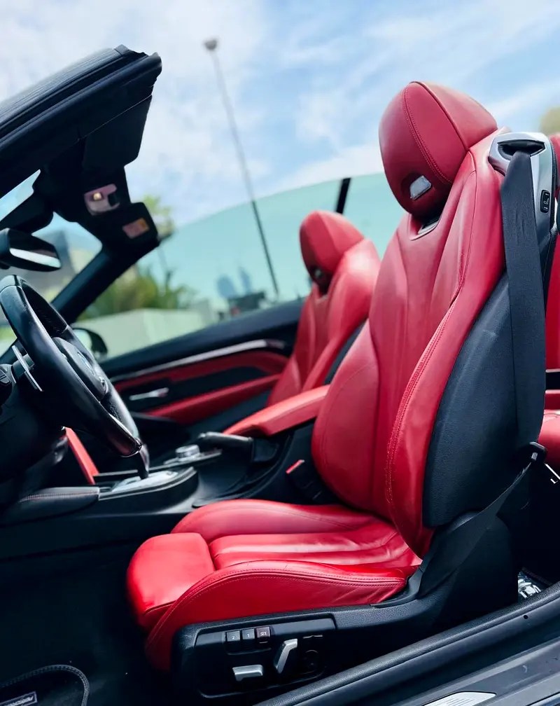 2018 BMW M4 CONVERTIBLE GCC SPECS IN EXCELLENT CONDITION - Image 11