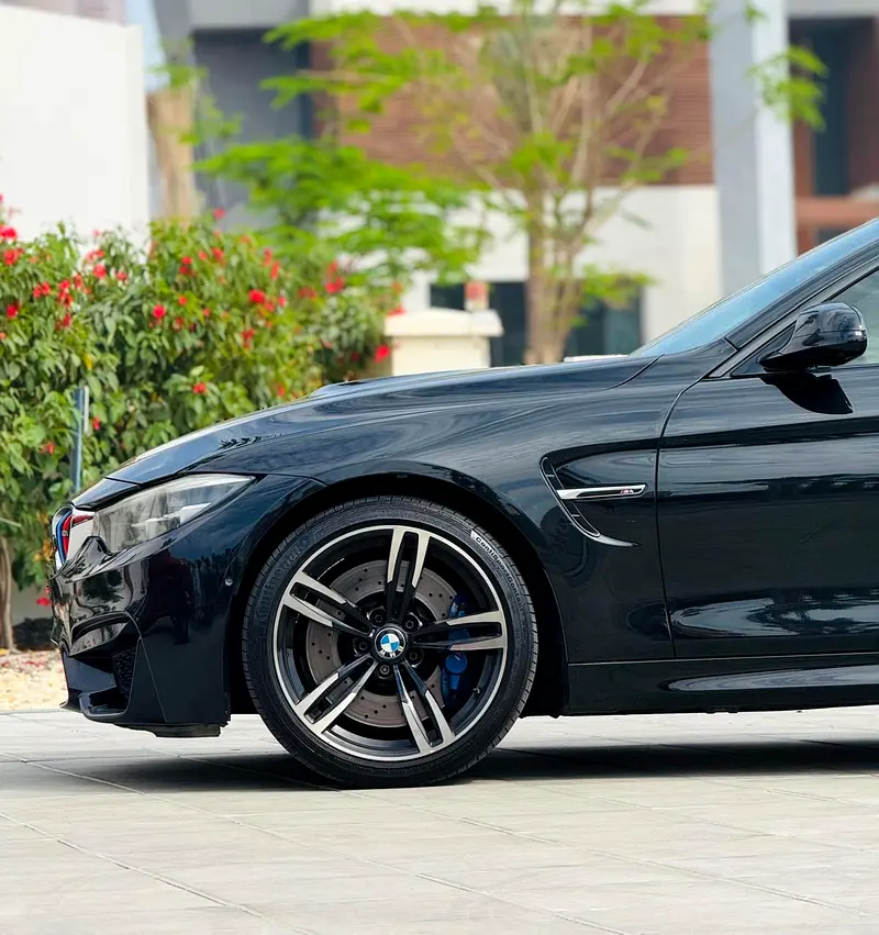 2018 BMW M4 CONVERTIBLE GCC SPECS IN EXCELLENT CONDITION - Image 9