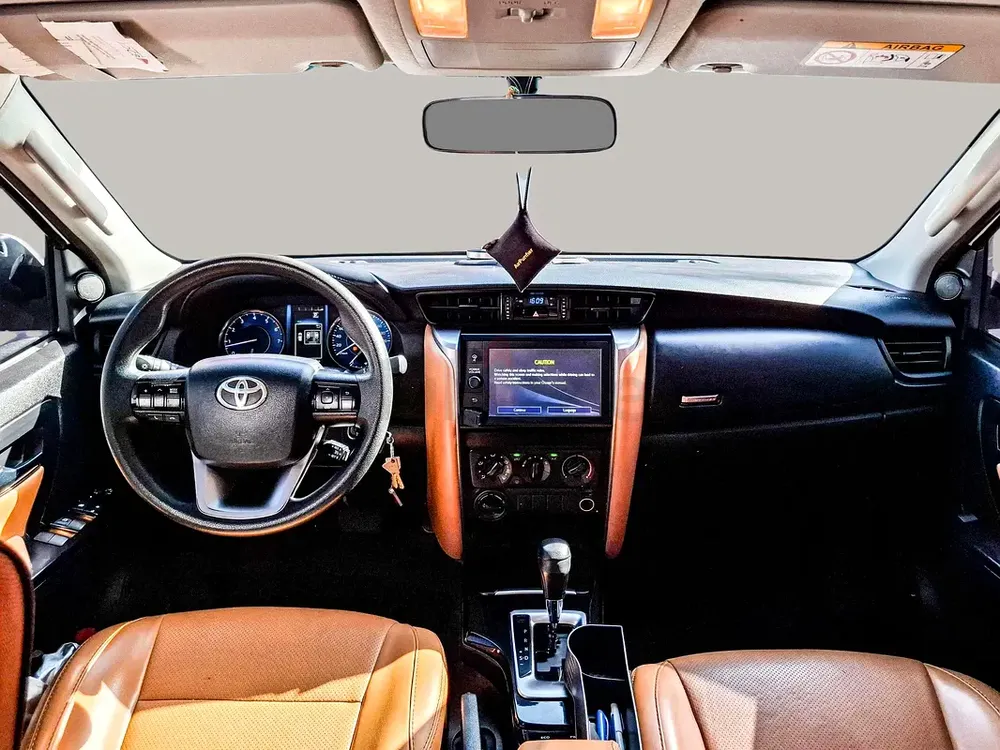 AED 1368/month | 2022 Toyota Fortuner  | GCC Specs | Ref#450252 - Image 9