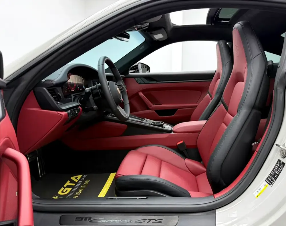 2026 Porsche 911 Carrera GTS ,Porsche Warranty, Excellent Condition ,Full PPF ,GCC - Image 12
