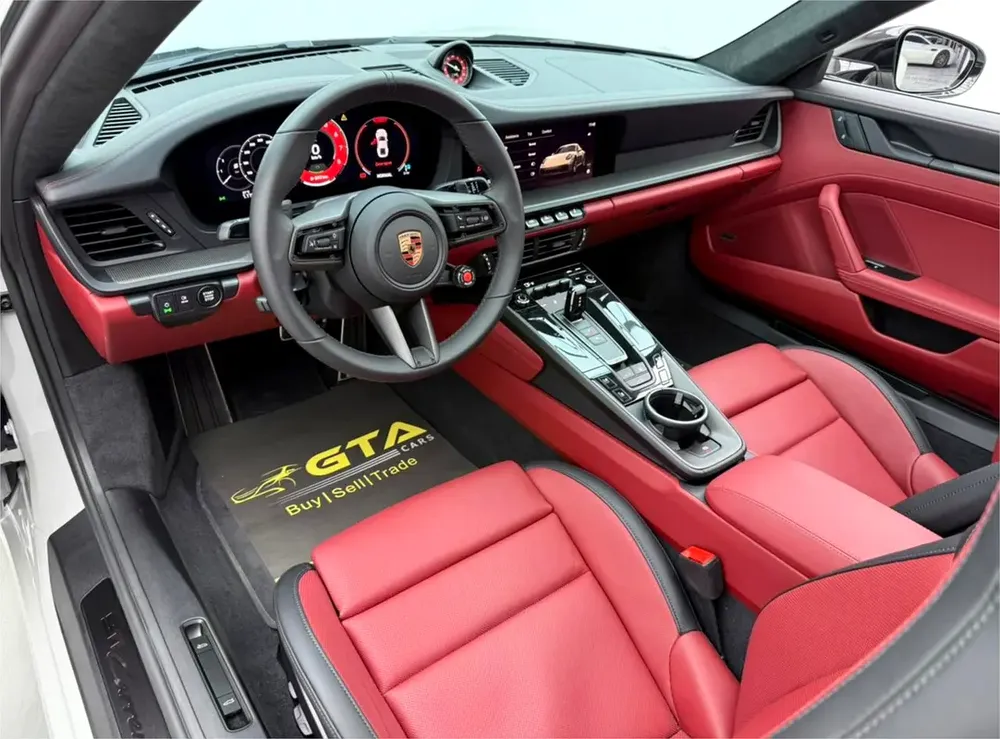 2026 Porsche 911 Carrera GTS ,Porsche Warranty, Excellent Condition ,Full PPF ,GCC - Image 9