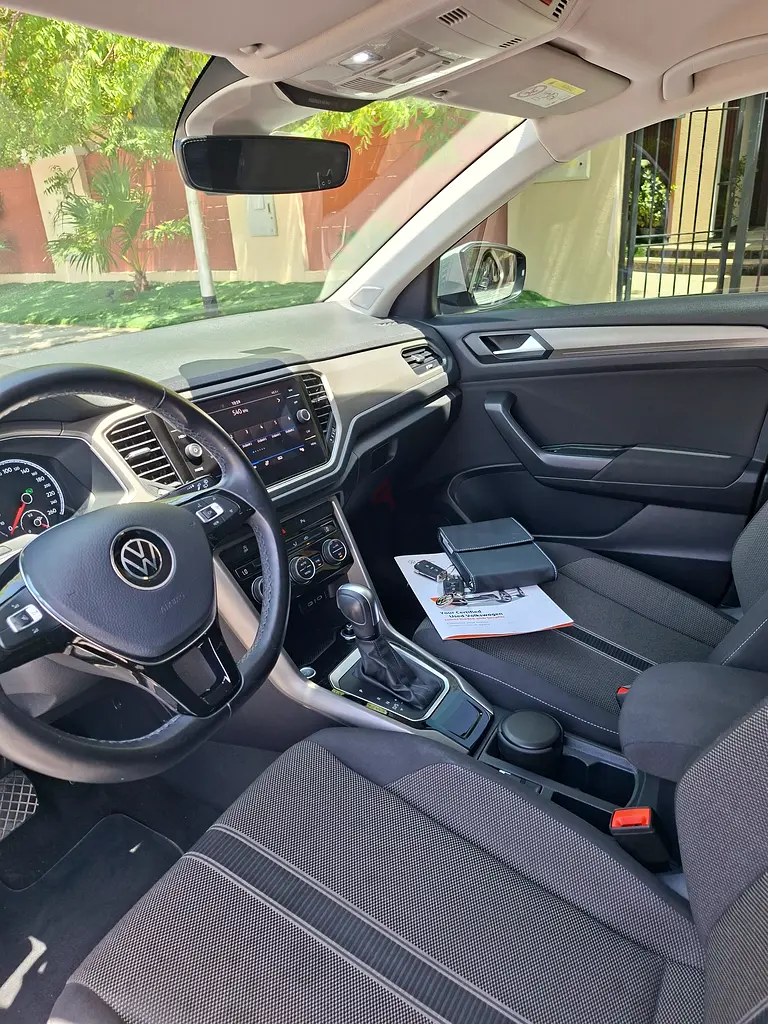 2021 VW T-Roc 1.4 Style GCC Specification Full Service History No Accidents Original Keys x 2 - Image 15