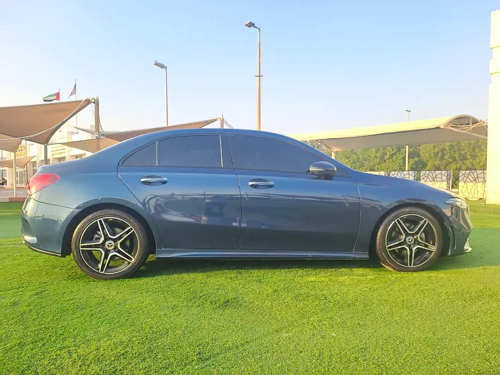 MERCEDES A200 2022 GCC FULL OPTION VERY CLEAN NO ACCIDENT - Image 5
