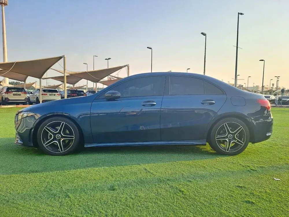 MERCEDES A200 2022 GCC FULL OPTION VERY CLEAN NO ACCIDENT - Image 6