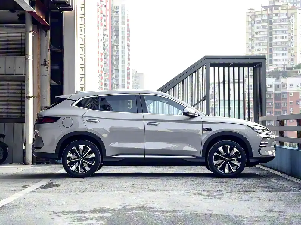 BYD Song Plus NEW ENERGY EV Smart Drive 520KM LUXURY EDITION | 2025 - Image 7