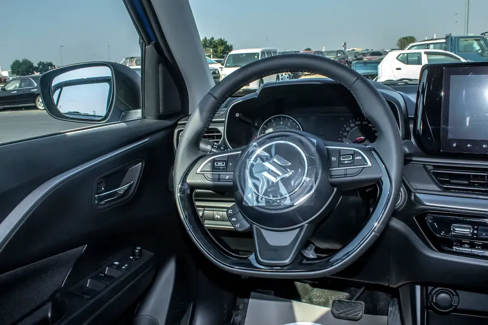 Suzuki Swift GLX, RADAR, DUAL TONE, HIGH OPTION 2026 - Image 11