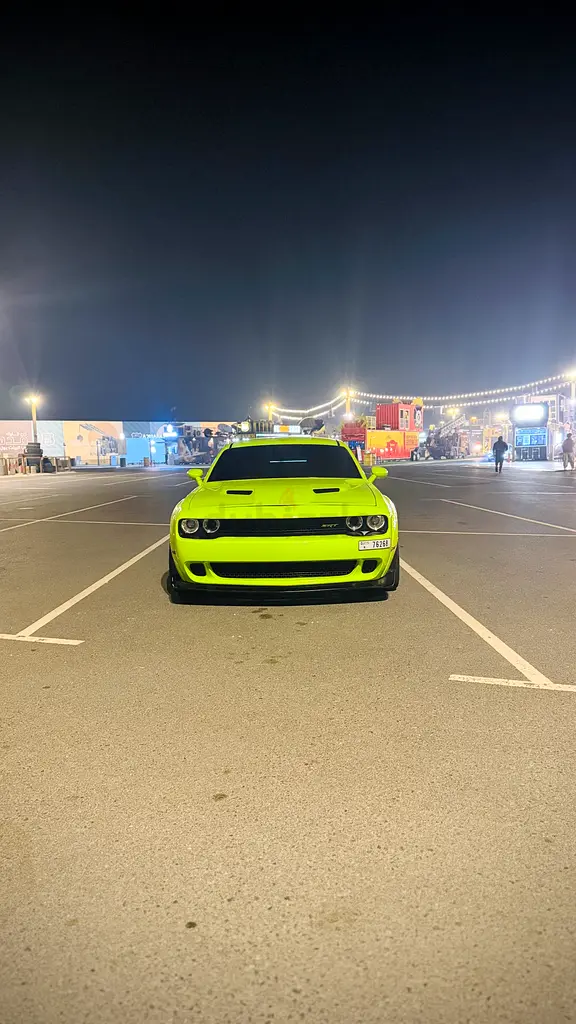 Dodge Challenger SXT 2016 converted in to SRT widebody kit -  Excellent Condition - Image 10