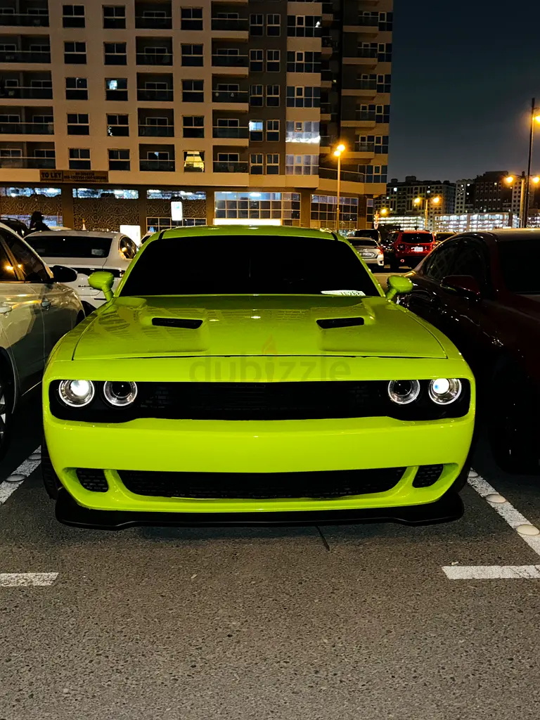Dodge Challenger SXT 2016 converted in to SRT widebody kit -  Excellent Condition - Image 8