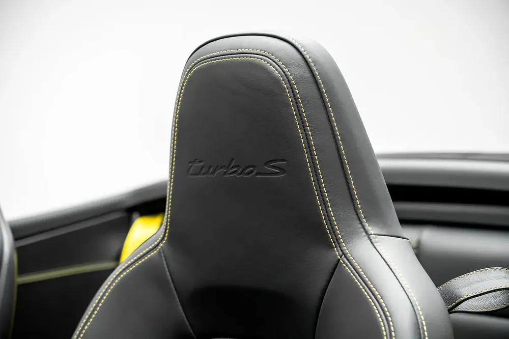 AL NABOODAH WARRANTY - 2023 PORSCHE 911 TURBO S CABRIOLET - SPORT EXHAUST PCCB - FRONT LIFT - Image 16