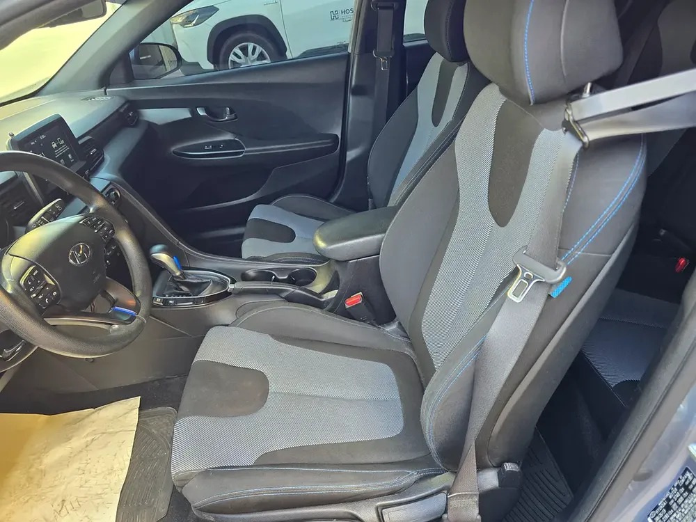 2019 Hyundai Veloster GLS - American Specs - Excellent Condition! - Image 18