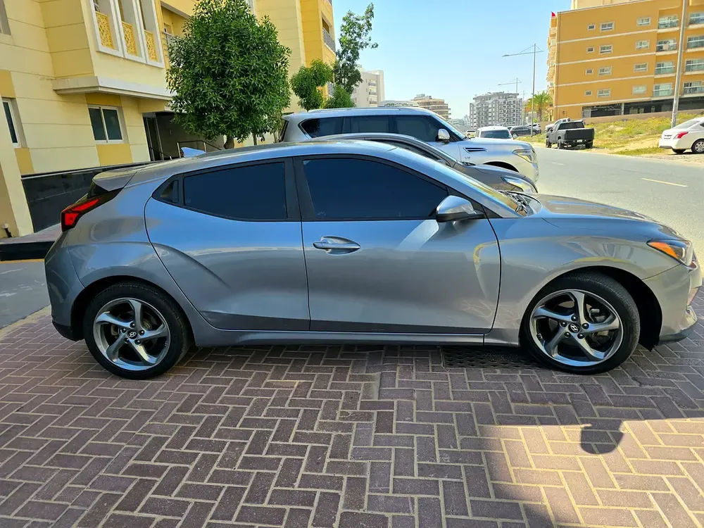 2019 Hyundai Veloster GLS - American Specs - Excellent Condition! - Image 4
