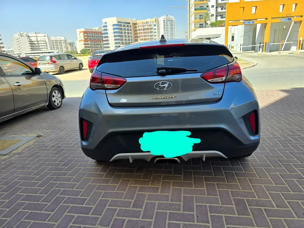 2019 Hyundai Veloster GLS - American Specs - Excellent Condition! - Image 8