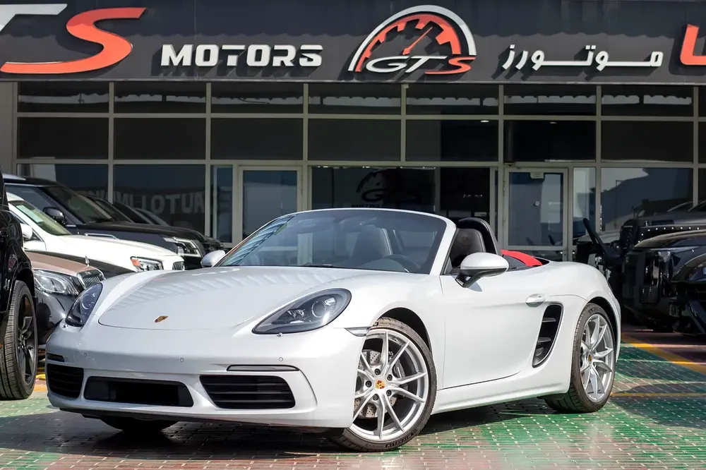 Brand New Porsche 718 Boxster 2024 | GCC |Only 500 KM - Image 6