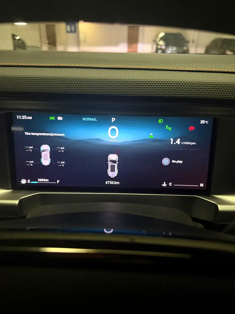 Almost NEW Jetour T2  - Luxury Plus 2026 - GCC Specs - Image 6