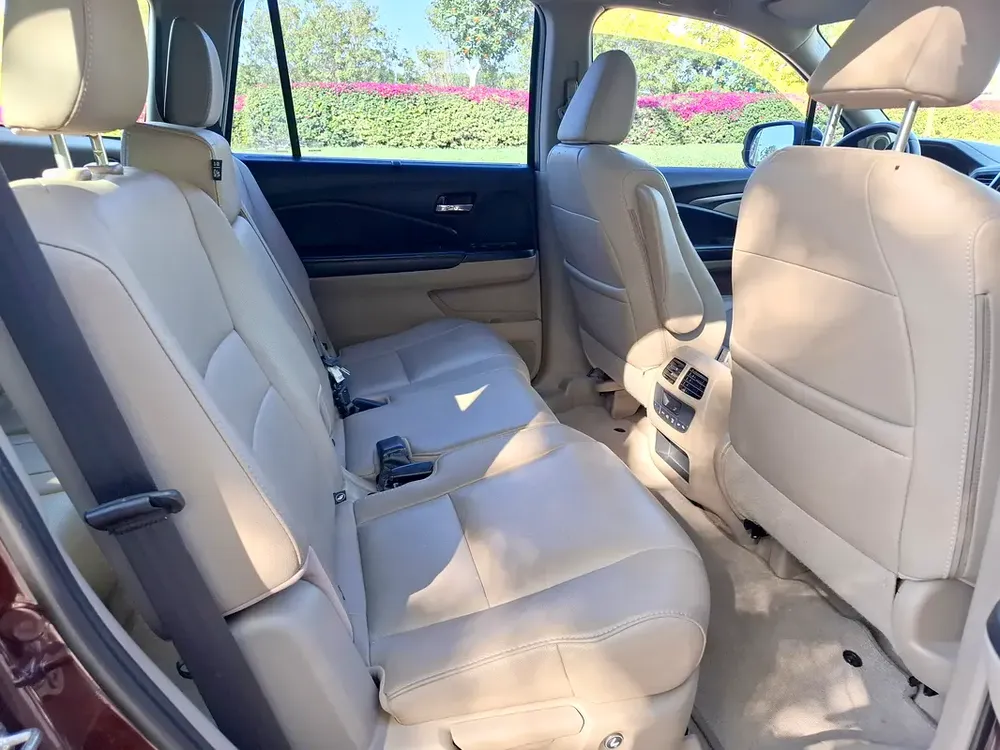 Honda Pilot EX-L 2017 - GCC Specs FULL HONDA SERVICE HISTORY- Well Maintained - Image 13