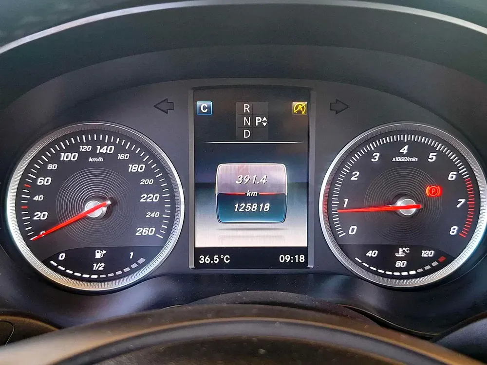 AED 2007/month | 2016 Mercedes-Benz C-Class C200 | GCC Specs | Ref#476567 - Image 14