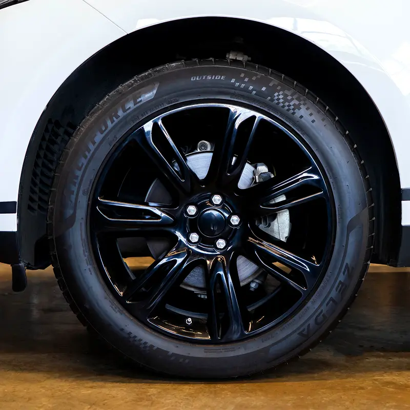 AED 2,107 P.M • 0% Downpayment • Range Rover Velar P250 S • 1 Year Warranty - Image 7