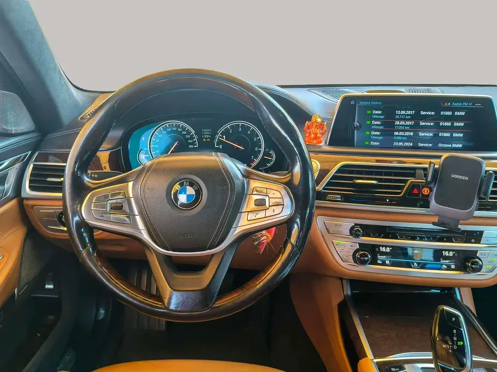 AED 2095/month | 2016 BMW 7-Series 750Li xDrive | GCC Specs | Ref#456441 - Image 10