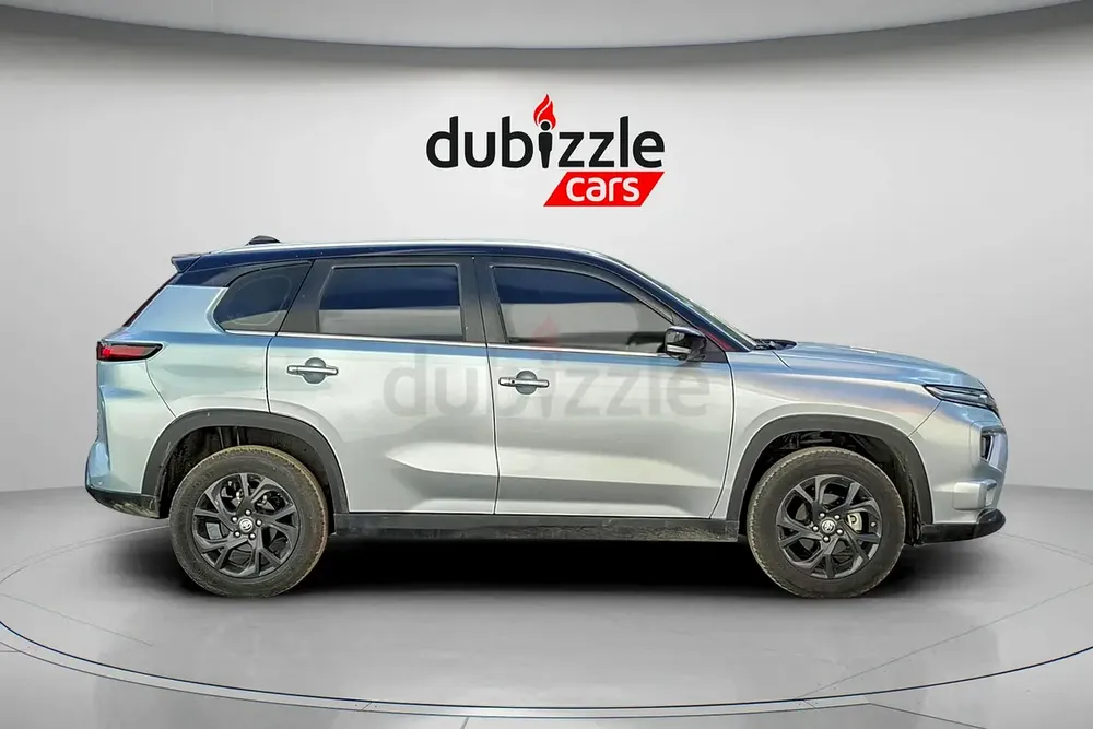 AED 1201/month | 2025 Toyota Urban Cruiser GLX | GCC Specs | Ref#402530 - Image 4
