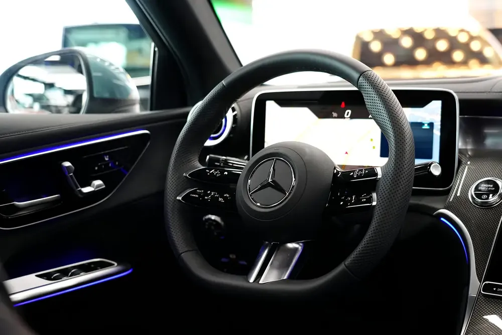 Mercedes-Benz GLC Coupe GLC 200 2026 - GCC Specs - Brand New - Image 12