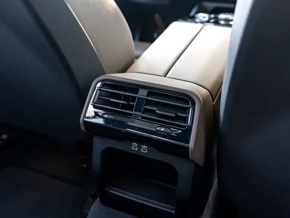0% DOWN PAYMENT | 🚀FAST-TRACK FINANCING | BMW 520i M-SPORT | JUNE EDITION | WARRANTY for 3,297.00 A - Image 18