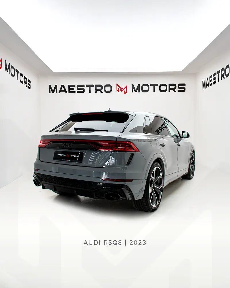 RSQ8 I Carbon Interior I Top Conditions - Image 5