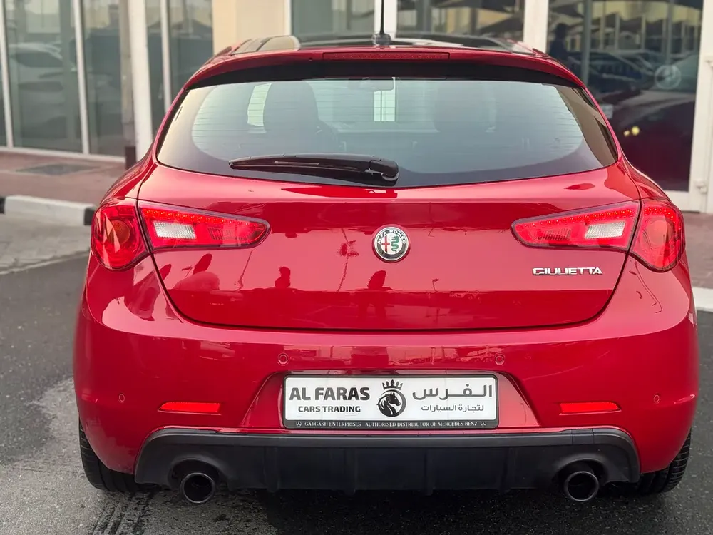 Alfa Romeo Giulietta Veloce 2021 - GCC Specs - Pristine Condition - Image 8