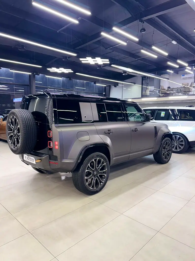 Defender V8 OCTA - Image 17