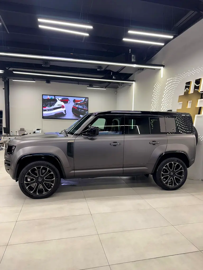 Defender V8 OCTA - Image 8