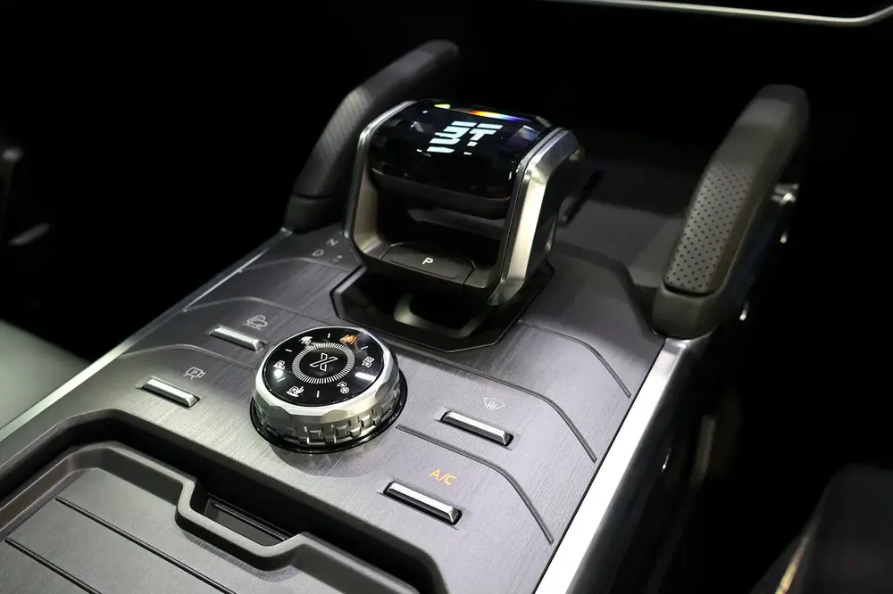 2025!! Jetour T2 || Defender Body Kit || Under Warranty - Image 11