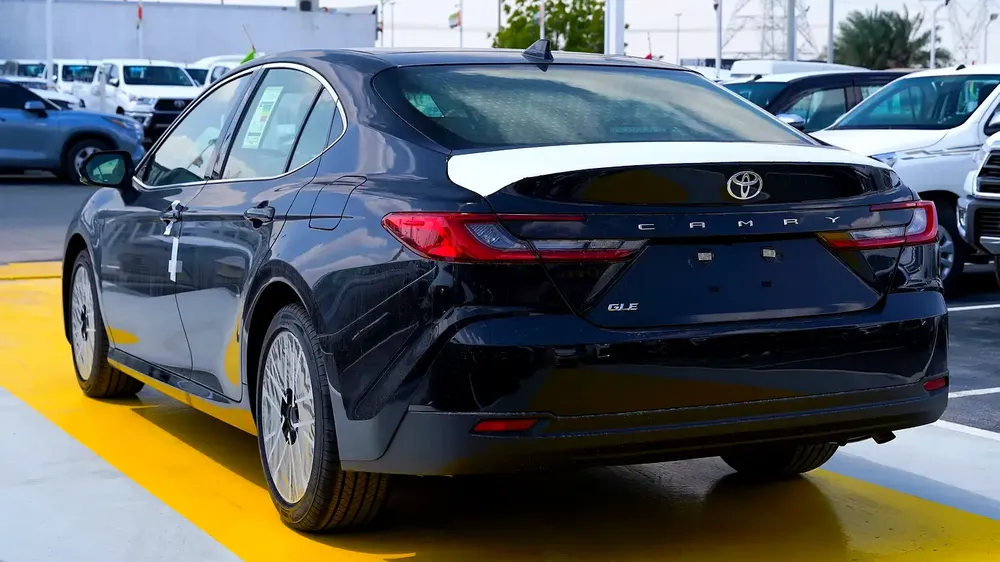 Toyota Camry GLE 2026, GCC Specs - Like New! - Image 7