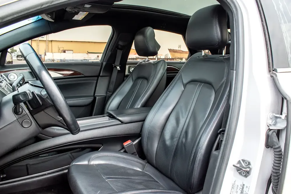 Lincoln MKZ 2018  2.0 V4 Full Option - Image 9