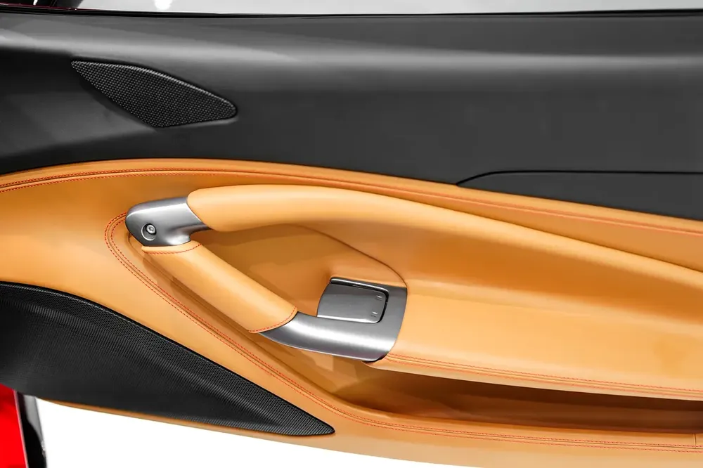 2021 Ferrari F8 Spider, Passenger Display, Service Package Till 2028, GCC Spec!! - Image 10