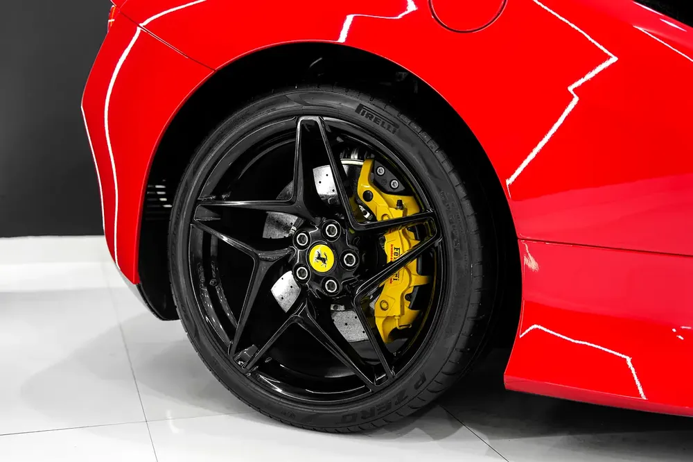 2021 Ferrari F8 Spider, Passenger Display, Service Package Till 2028, GCC Spec!! - Image 14