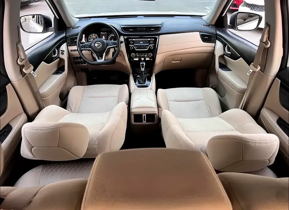 Nissan X-Trail S 2018 - GCC Specs -7 seater Well Maintained - Image 10