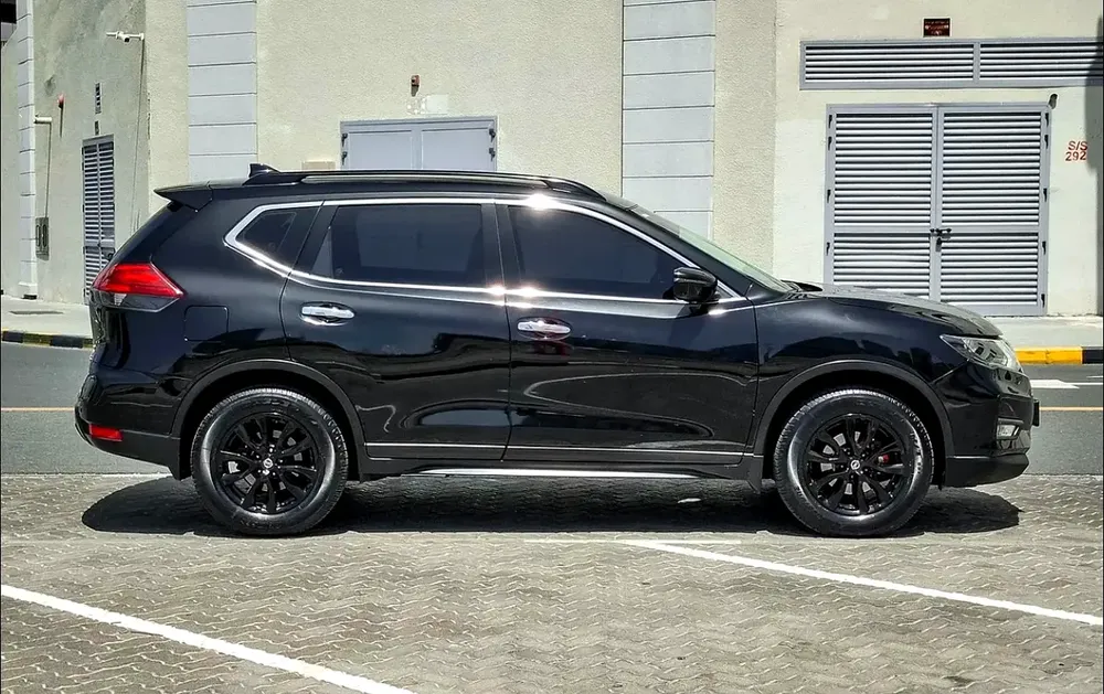 Nissan X-Trail S 2018 - GCC Specs -7 seater Well Maintained - Image 6