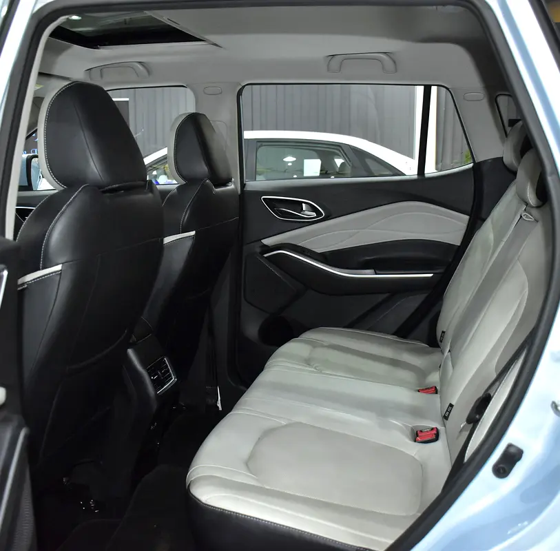 AED 571 EMi for 5Yrs | JAC JS4 1.5T ( 2023 Model ) in Blue Color GCC Specs - Image 16