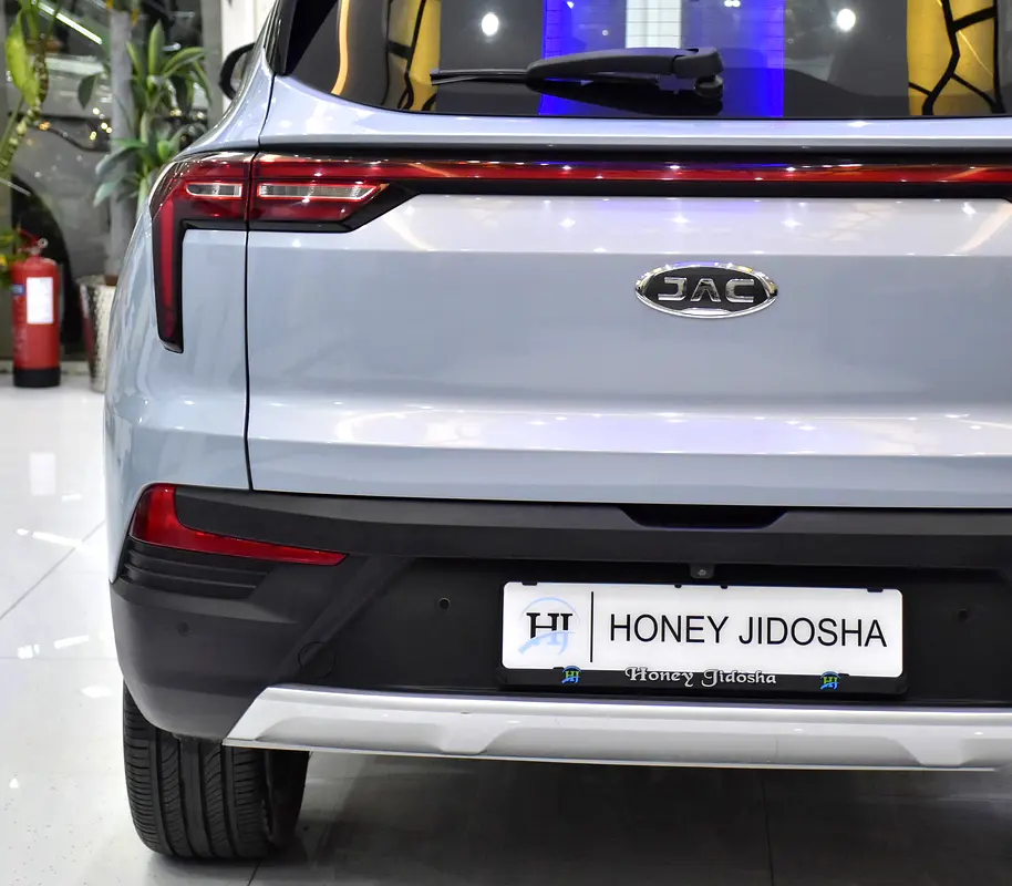 AED 571 EMi for 5Yrs | JAC JS4 1.5T ( 2023 Model ) in Blue Color GCC Specs - Image 8