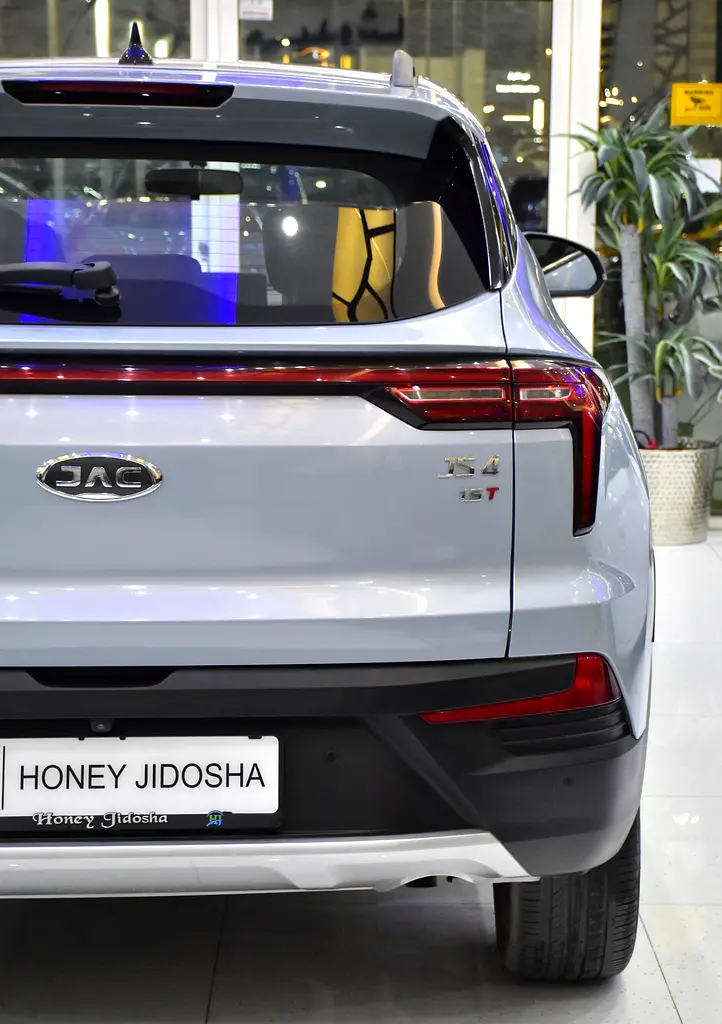 AED 571 EMi for 5Yrs | JAC JS4 1.5T ( 2023 Model ) in Blue Color GCC Specs - Image 9