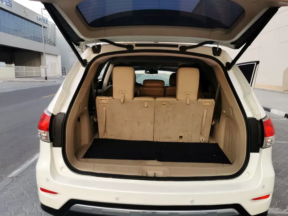 Nissan Pathfinder SV 2015 - GCC Specs - Well Maintained - Image 16