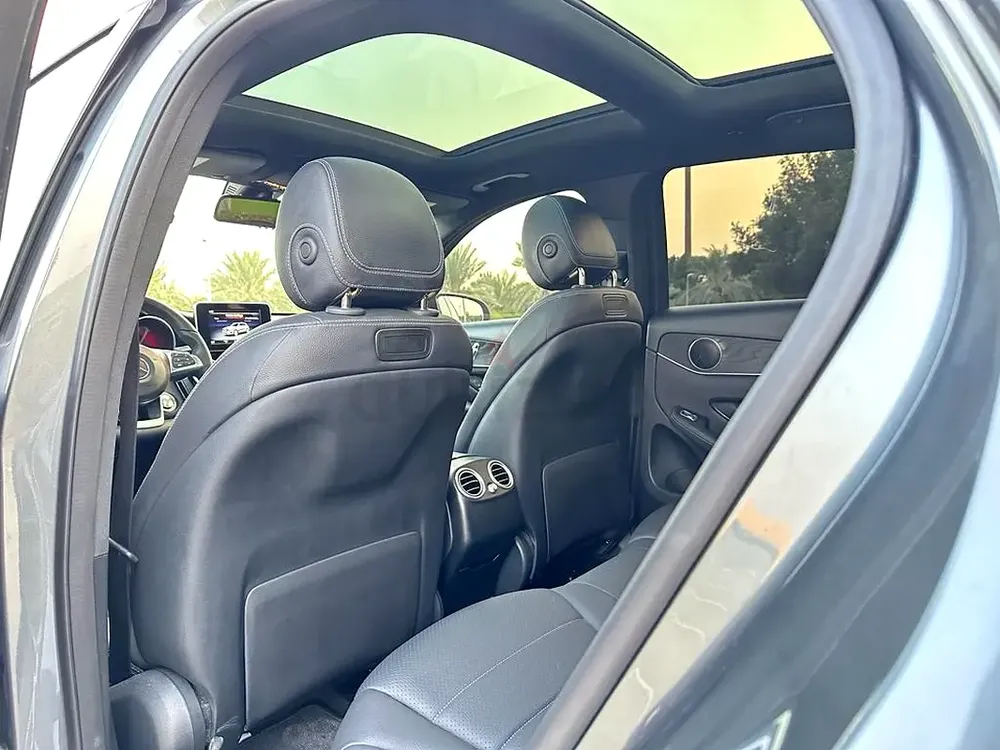 Mercedes 2018 GLC 300 Original AMG Package - Image 7