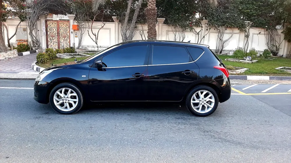 Nissan Tiida SV Top 2016 Model No1 Option Fully Automatic GCC Family Used Urgent Sale - Image 13