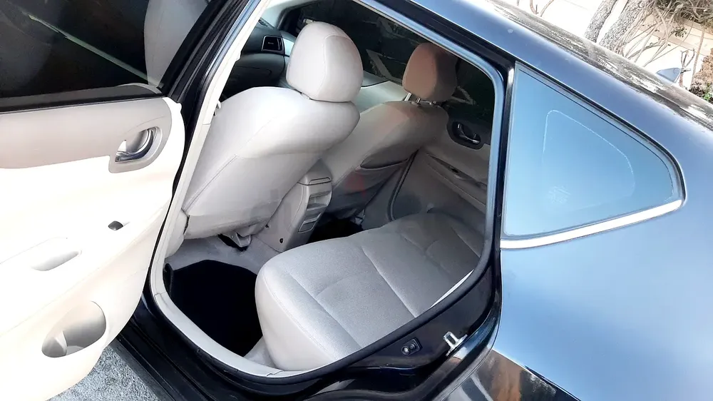 Nissan Tiida SV Top 2016 Model No1 Option Fully Automatic GCC Family Used Urgent Sale - Image 5