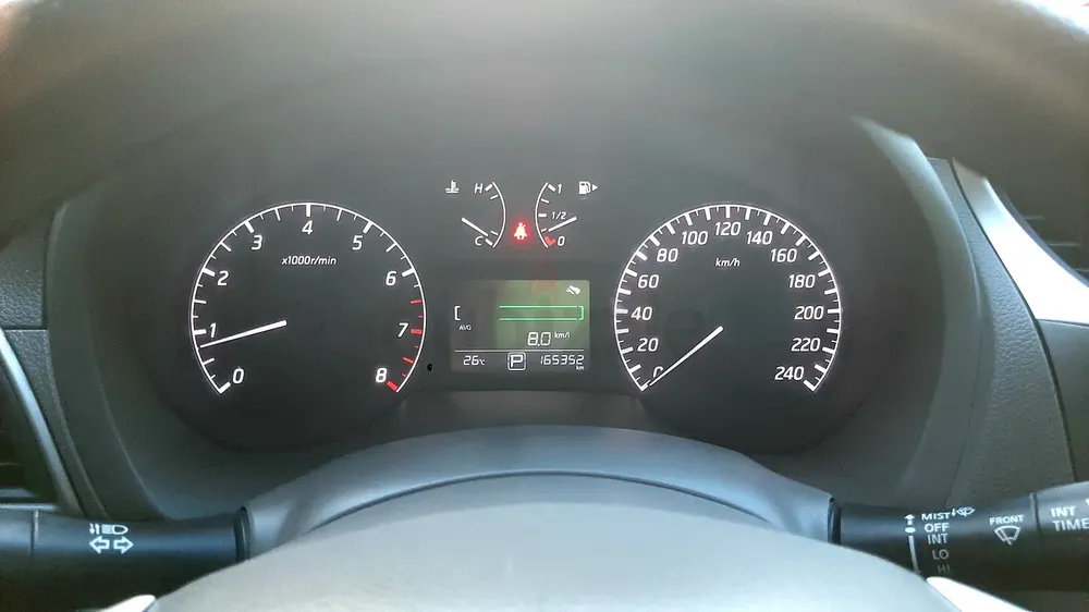 Nissan Tiida SV Top 2016 Model No1 Option Fully Automatic GCC Family Used Urgent Sale - Image 7