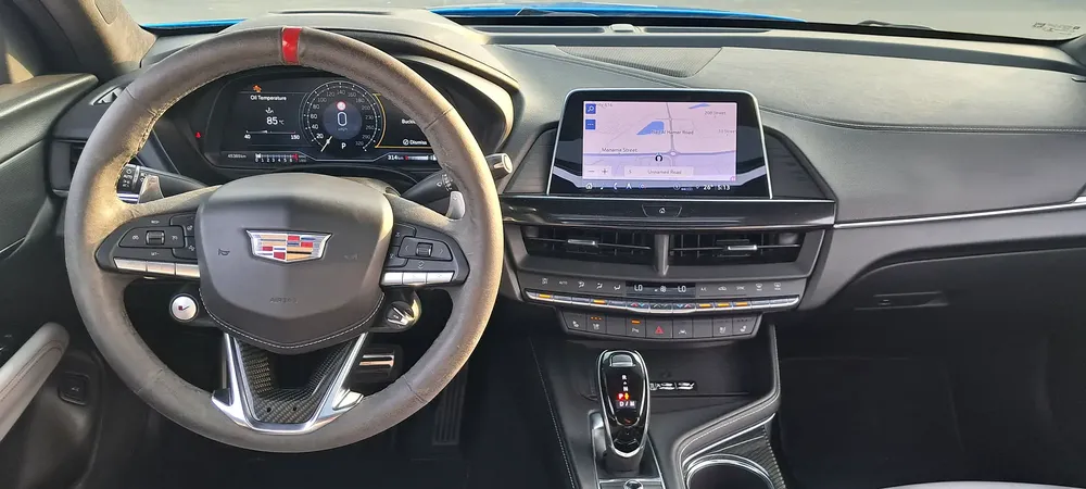 CT4 BLACKWING V6 3.6 TWIN TURBO 472 HP 2022 GCC FULL SERVICE +  WARRANTY AL GHANDI + ORGINAL PAINT - Image 15