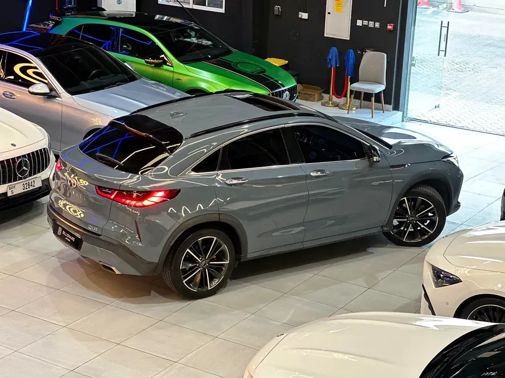 Infinity Qx 55 coupe - Image 4