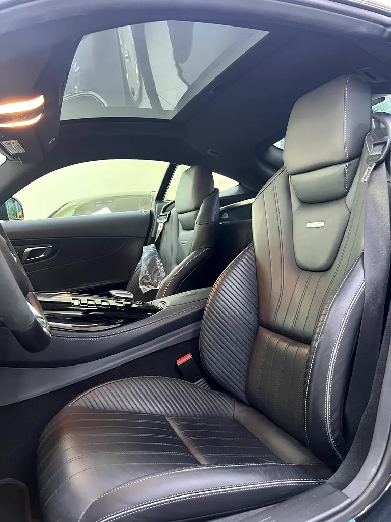 Mercedes-Benz GTS Brandnew condition - Image 10