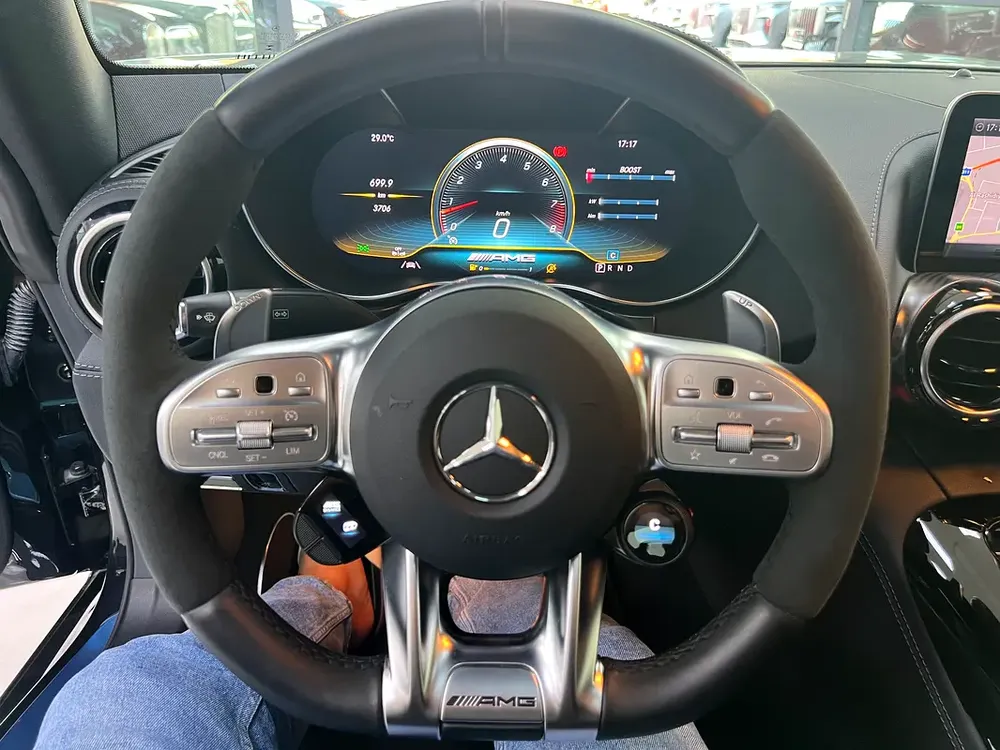 Mercedes-Benz GTS Brandnew condition - Image 9